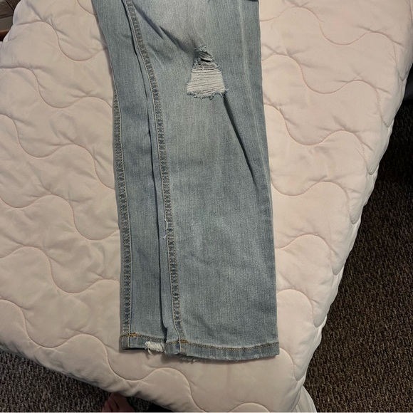 Girls Jeans - Picture 3 of 5